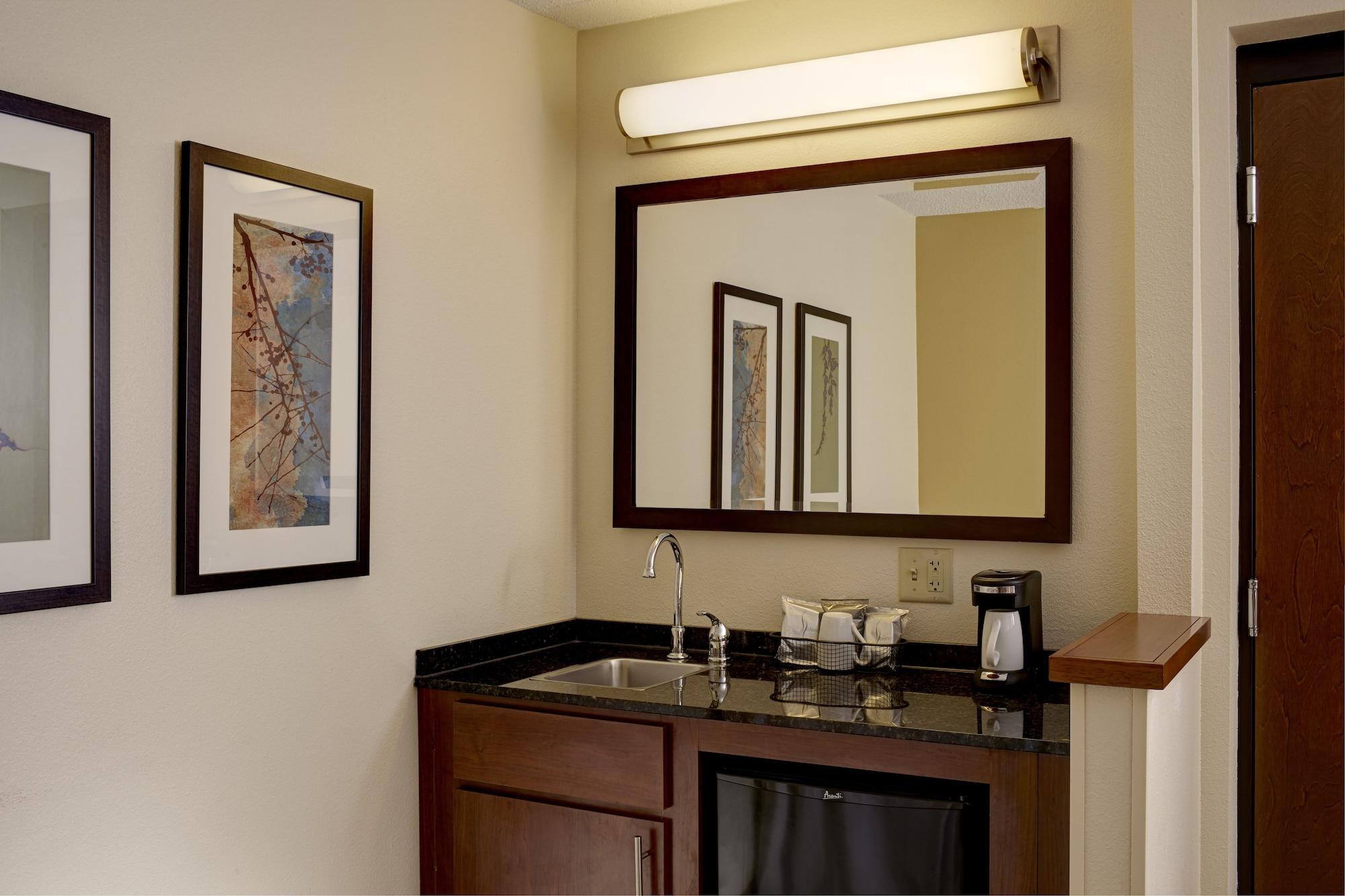 Hyatt Place Indianapolis Airport Eksteriør bilde
