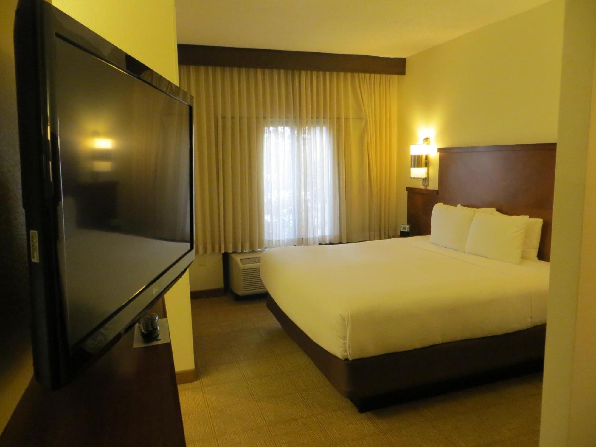 Hyatt Place Indianapolis Airport Eksteriør bilde