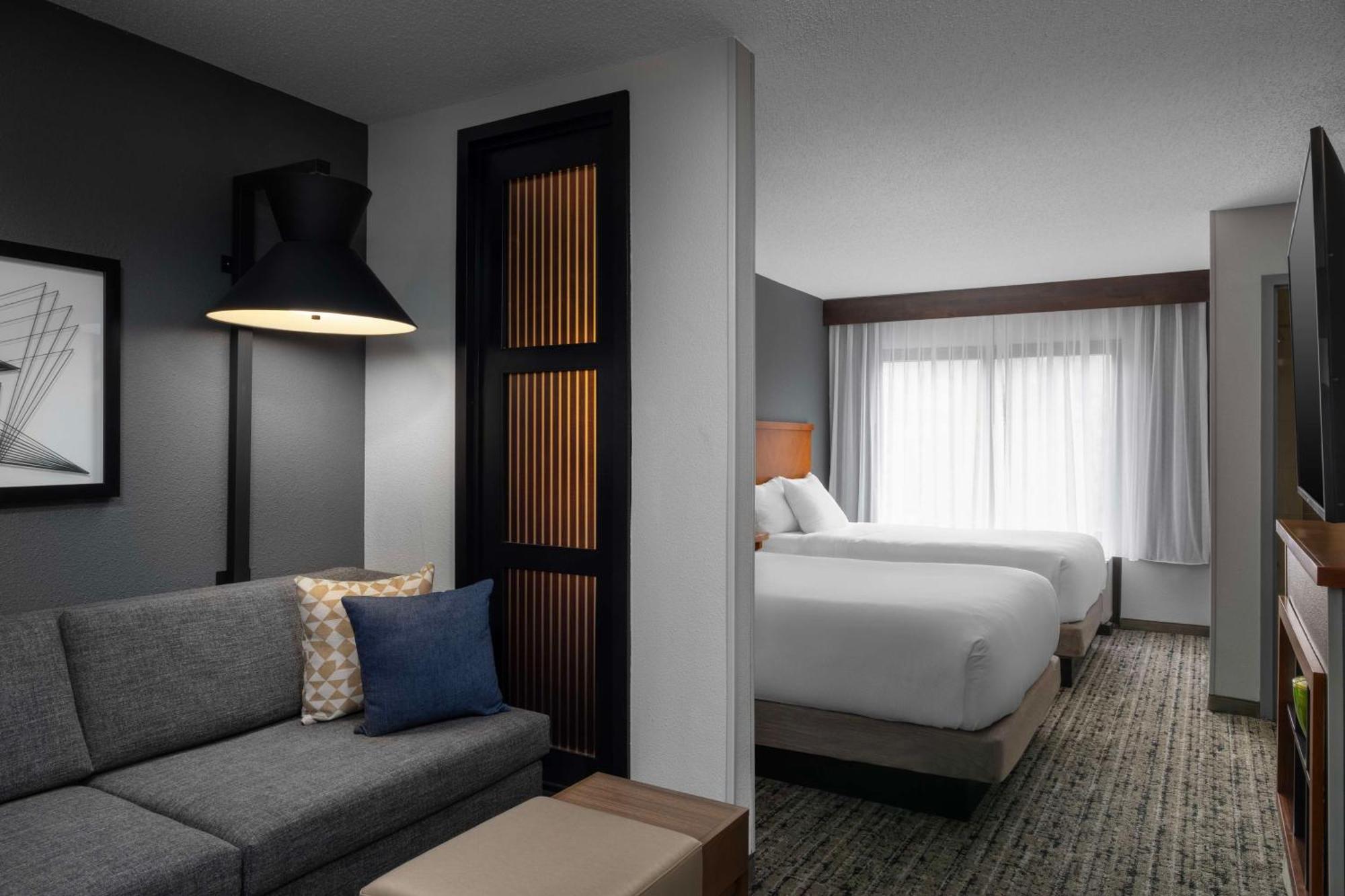 Hyatt Place Indianapolis Airport Eksteriør bilde
